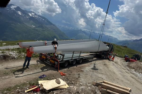 Gotthard – Dismantling of an Enercon E44
